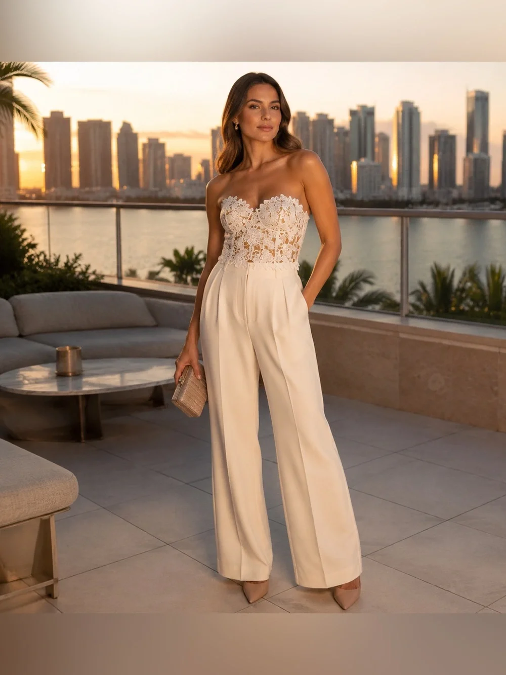 WYLDR White Floral Lace Nude Bustier Corset Top Size S